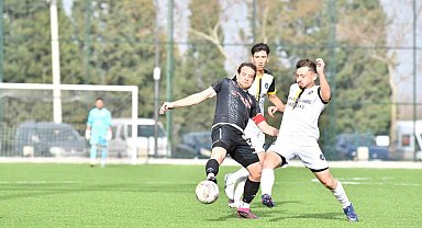 Şampiyonluk adayı 1965 Manisa Spor evinde kaybetti