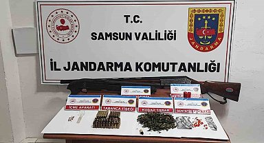 Samsun'da bir evde uyuşturucu ve silah ele geçirildi