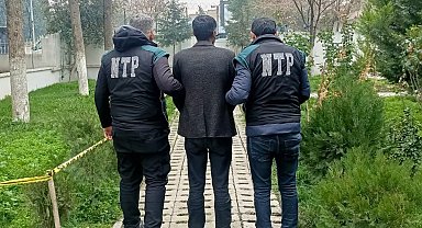 Şanlıurfa'da uyuşturucu ticaretinden aranan zanlı yakalandı