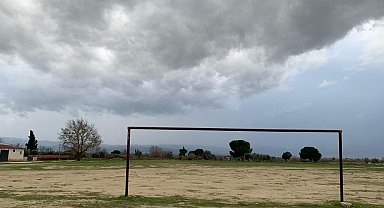 Sarıgöl Çavuşlar Mahallesi futbol sahası istiyor
