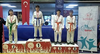 Sarıgöl'ün gururu oldu