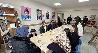 Sarıkamış'ta kütüphane açılışı yapıldı