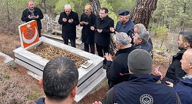 Şehit polis Kadir Atan, 47. ölüm yıldönümünde Tosya'da kabri başında anıldı