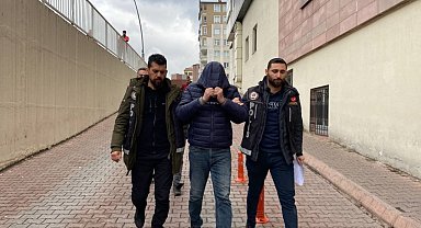 Sehpayla uyuşturucu taşıyanlar adliyede