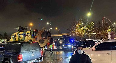Selahattin Demirtaş, annesinin rahatsızlanması üzerine Diyarbakır'a getirildi