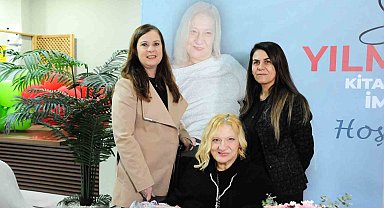 Serebral palsi hastası 52 yaşındaki kadın burnuyla kitap yazdı