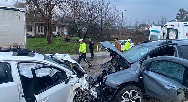 Seydikemer'de trafik kazası: 1 ölü, 3 yaralı