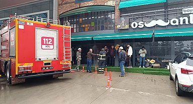 Siirt'te akaryakıt istasyonu yanındaki kafede yangın