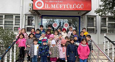 Siirtli minik öğrencilerden Gazzeli akranlarına destek