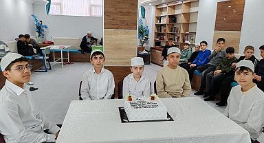 Simav'da 5 öğrenci daha hafız oldu
