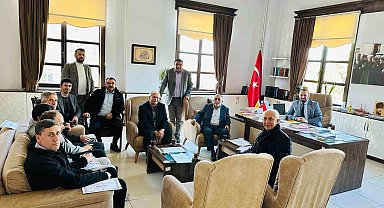 Simav'da vaaz kursuna katılan din görevlilerine Başarı Belgesi