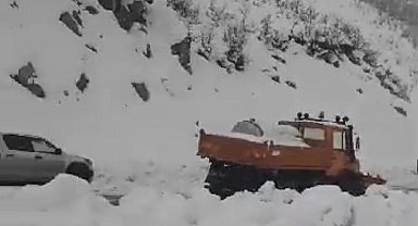 Şırnak-Hakkari yolu ulaşıma kapandı