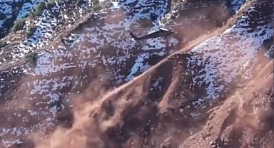 Şırnak'ta kayalıklardan düşen çoban askeri helikopterle kurtarıldı