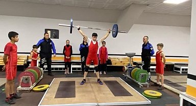 Şırnaklı sporcu Türkiye Şampiyonasında 3. oldu