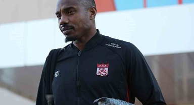 Sivasspor kafilesi Kayseri'ye gitti