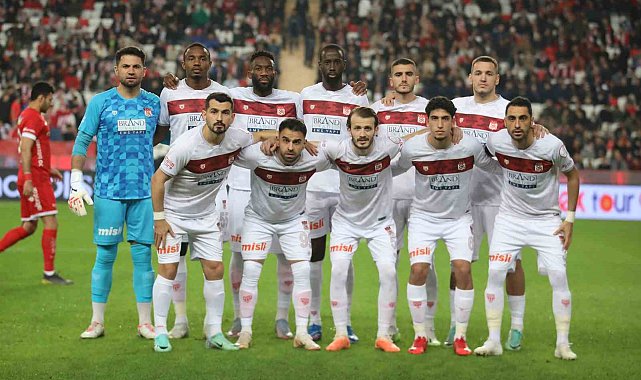 Sivasspor'da zorlu Beşiktaş maçı öncesi 6 eksik