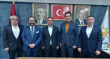 Siyasette Çal modeline övgü