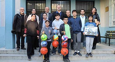 Söke Belediyesi'nin 'Geleneksel Pil Toplama Yarışması'nın ödülleri verildi