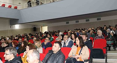 Sünnetci: "Öğretmenlerimizin her daim yanlarında olacağız"
