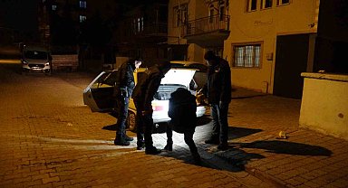 Tabancayla sırtından vurulan şahıs yaralı halde 70 kilometre araç kullandı