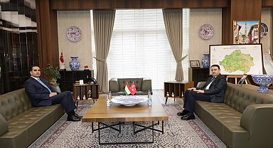 Tacikistan Büyükelçi Ashrafjon Gulov Kütahya'da