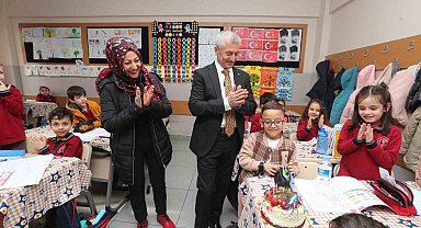 Tahmazoğlu, minik Tuğtekin'in doğum gününü kutladı