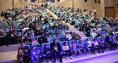Tatile giren çocuklar gönüllerince eğleniyor