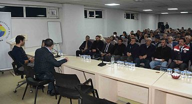 Tatvan'da "Kırsal Kalkınma Destekleri" bilgilendirme toplantısı yapıldı