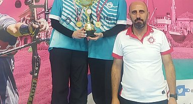 Tekkeköylü öğrenciler Floor Curling'de il birincisi
