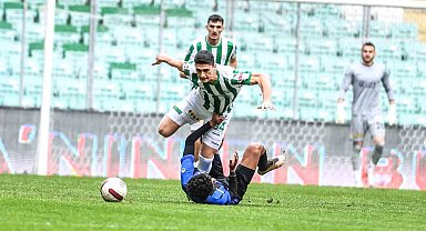 TFF 2. Lig: Bursaspor: 1 - Karacabey Belediyespor: 2