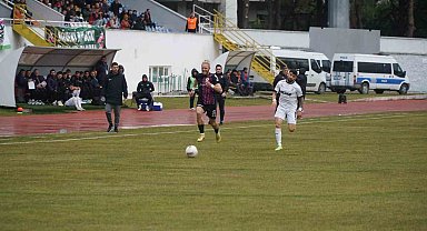 TFF 2. Lig: Isparta 32 Spor: 1 - Menemen FK: 2