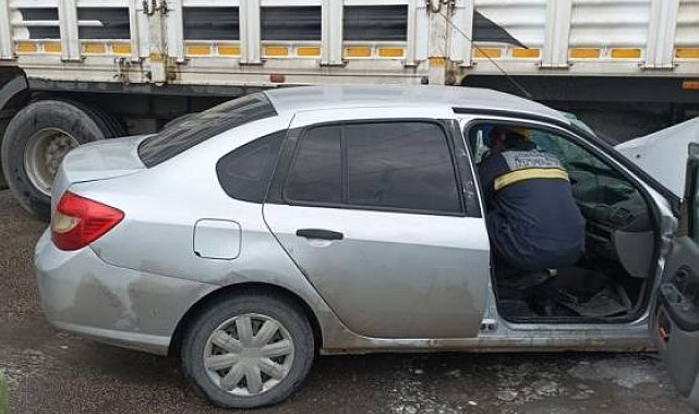 Tır ile otomobil çarpıştı: 2 yaralı