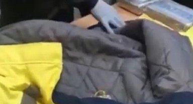 Tır sürücüsünün montunda 3 kilogram kokain bulundu