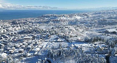 Trabzon'da kar hayatı olumsuz etkiliyor