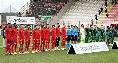 Trendyol 1. Lig: Ümraniyespor: 1 - Sakaryaspor: 1
