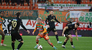 Trendyol Süper Lig: Alanyaspor: 0 - MKE Ankaragücü: 0