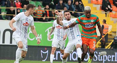 Trendyol Süper Lig: Alanyaspor: 0 - Rizespor: 0