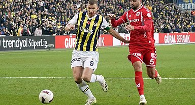 Trendyol Süper Lig: Fenerbahçe: 1 - Samsunspor: 1