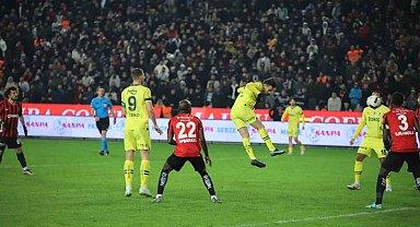Trendyol Süper Lig: Gaziantep FK: 0 - Fenerbahçe: 1