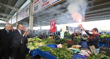 Turgutlu'nun yeni ve modern pazar yeri Cuma Pazarı kapılarını açtı