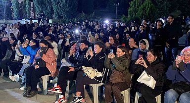 Türkiye'nin ilk astronotu Alper Gezeravcı'nın uzay yolculuğu Çanakkale'de heyecanla takip edildi