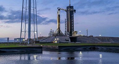 Türkiye'nin ilk astronotu Alper Gezeravcı'nın uzay yolculuğu yarına ertelendi