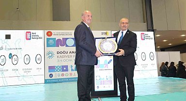 Tuşba Belediyesinin açtığı stant yoğun ilgi görüyor