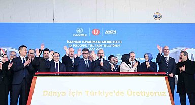 Ulaştırma ve Altyapı Bakanı Uraloğlu: "Milli ve yerli elektrikli tren seti projemizde seri üretime başladık"