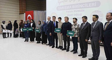 Umre ödüllü "Hadislerle Onu Anlamak" konulu gençlik bilgi yarışmasının ödül töreni gerçekleşti