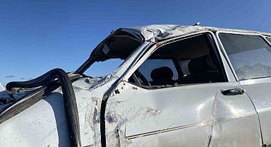 Uşak'ta takla atan araçta 1'i ağır 3 kişi yaralandı