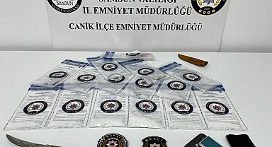 Üst aramasında uyuşturucu çıkan 3 kişiye gözaltı
