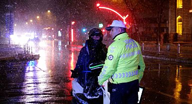 Uygulama noktasından kaçan motosikletli kamerada