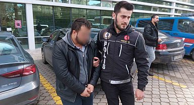 Uyuşturucu ticaretine 1 tutuklama, 1 ev hapsi