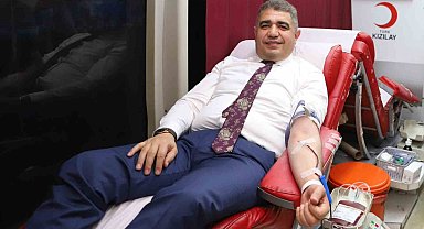 Vali Aslan kan bağışında bulundu